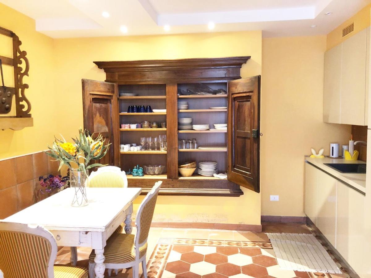 Apartamento Luxury House Il Borgo Antico Casale Marittimo Exterior foto