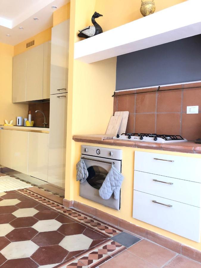 Apartamento Luxury House Il Borgo Antico Casale Marittimo Exterior foto